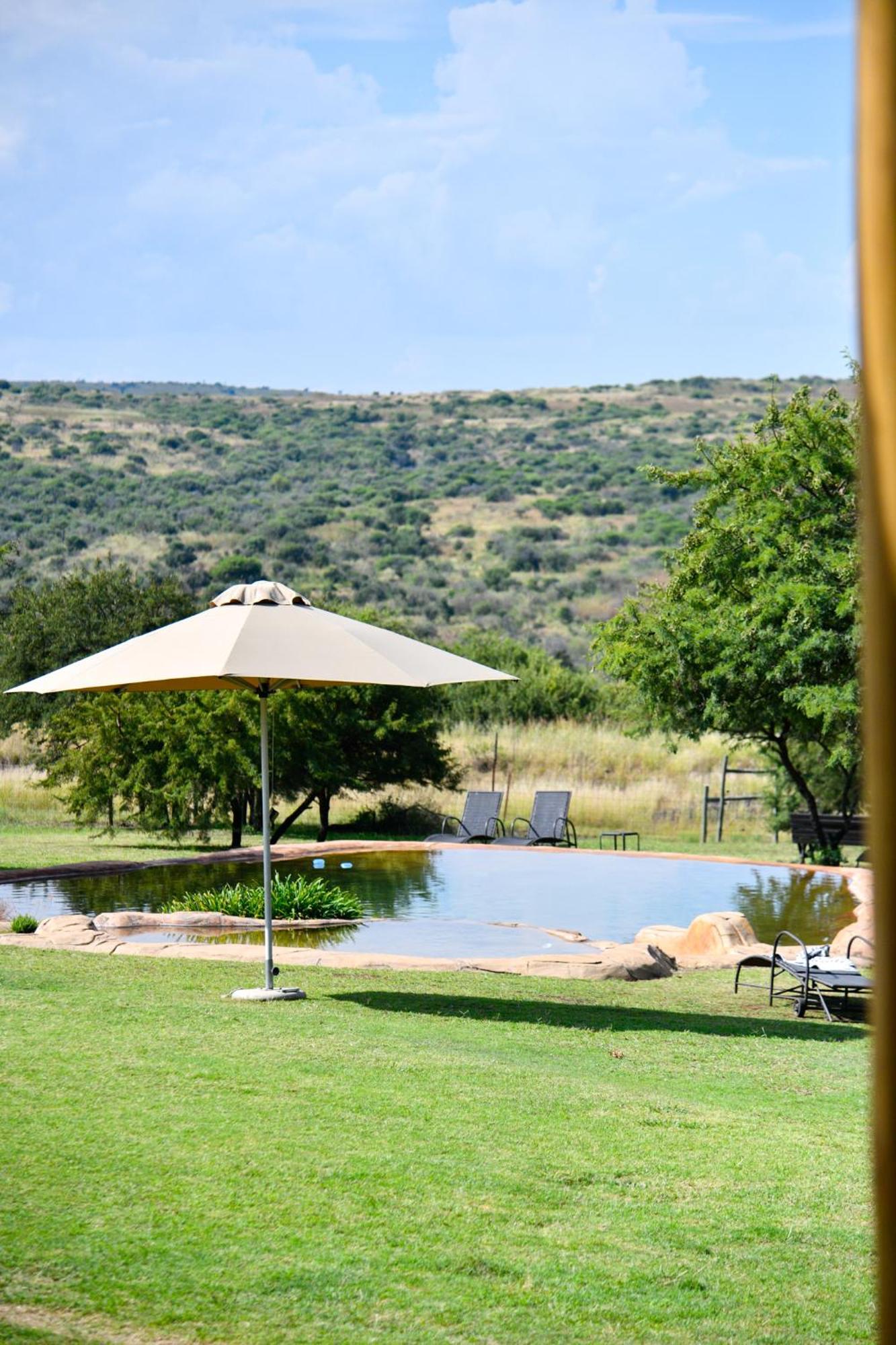 ליידיסמית The Springbok Lodge מראה חיצוני תמונה
